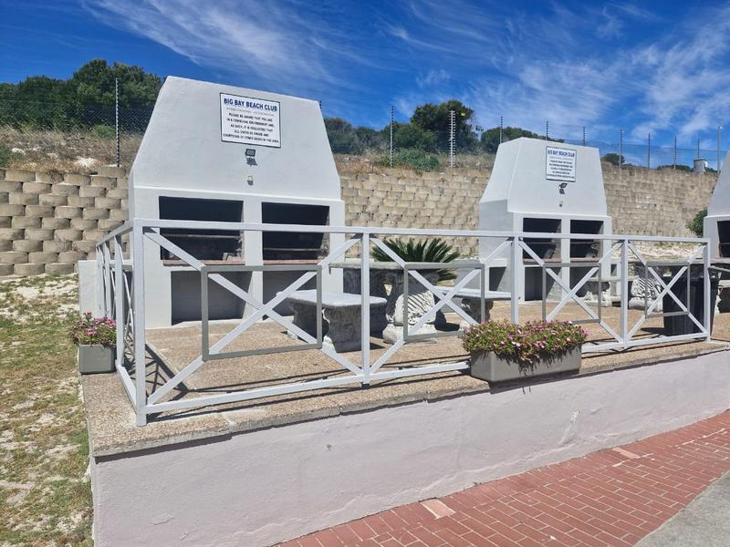 To Let 2 Bedroom Property for Rent in Big Bay Western Cape